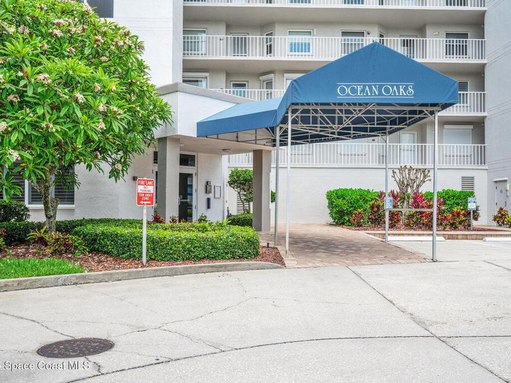 8700 Ridgewood Avenue, Cape Canaveral, FL 32920