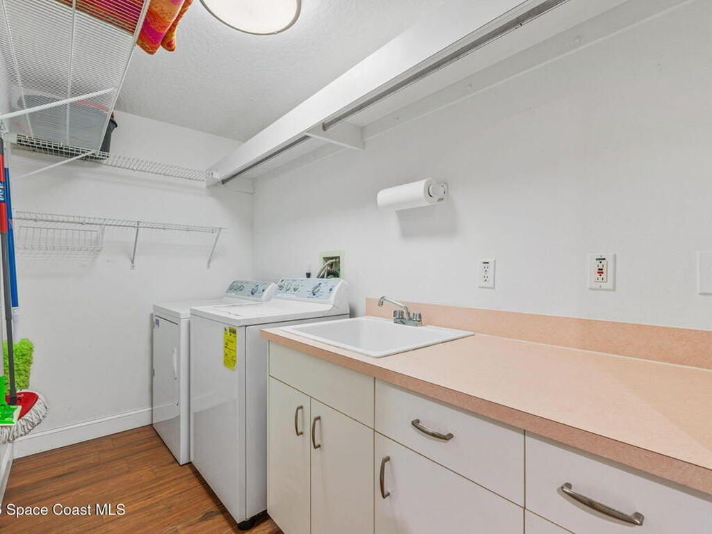 8700 Ridgewood Avenue, Cape Canaveral, FL 32920