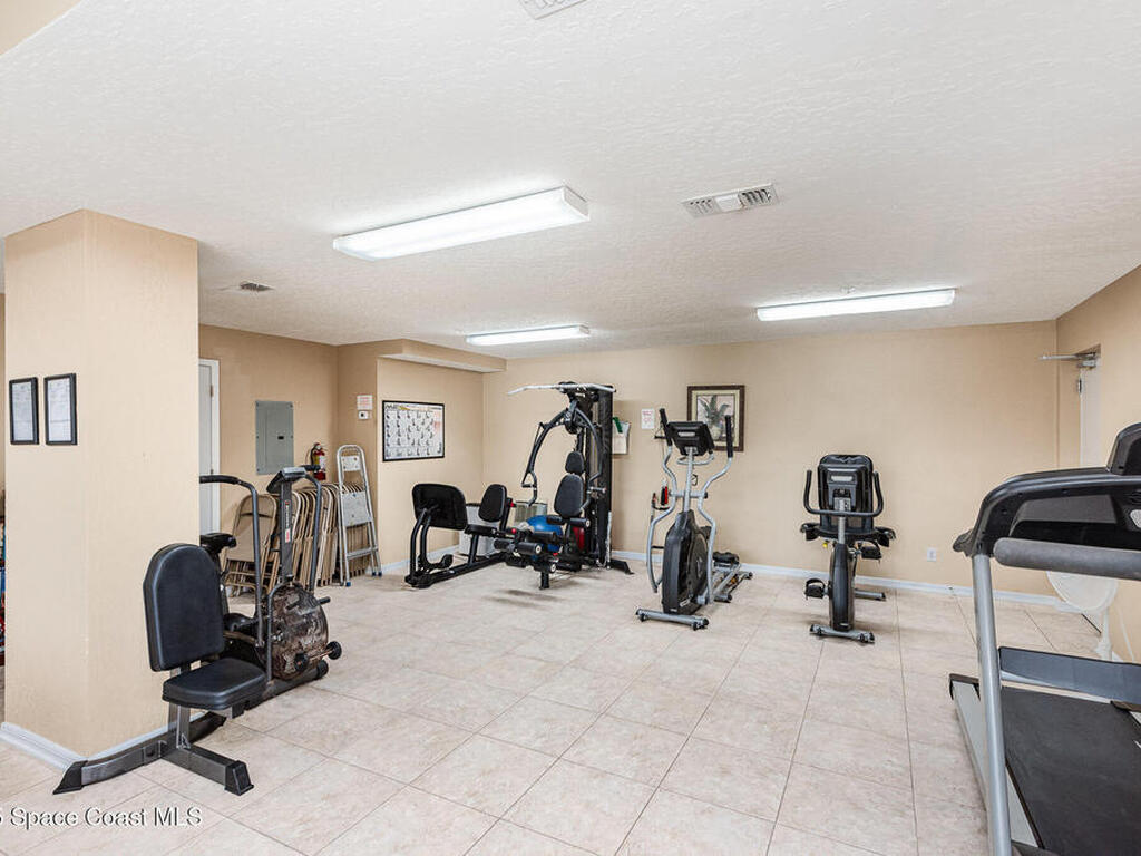 8700 Ridgewood Avenue, Cape Canaveral, FL 32920