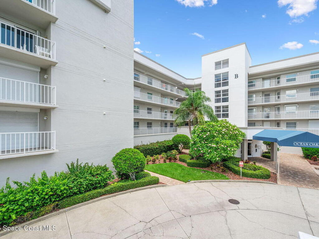 8700 Ridgewood Avenue, Cape Canaveral, FL 32920