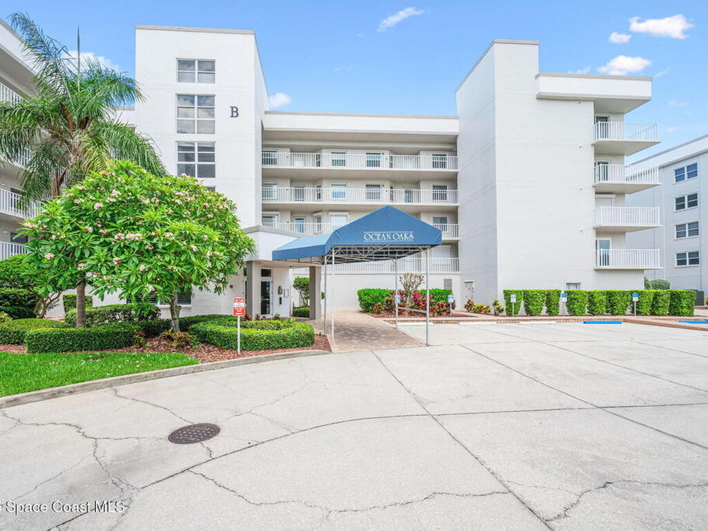 8700 Ridgewood Avenue, Cape Canaveral, FL 32920