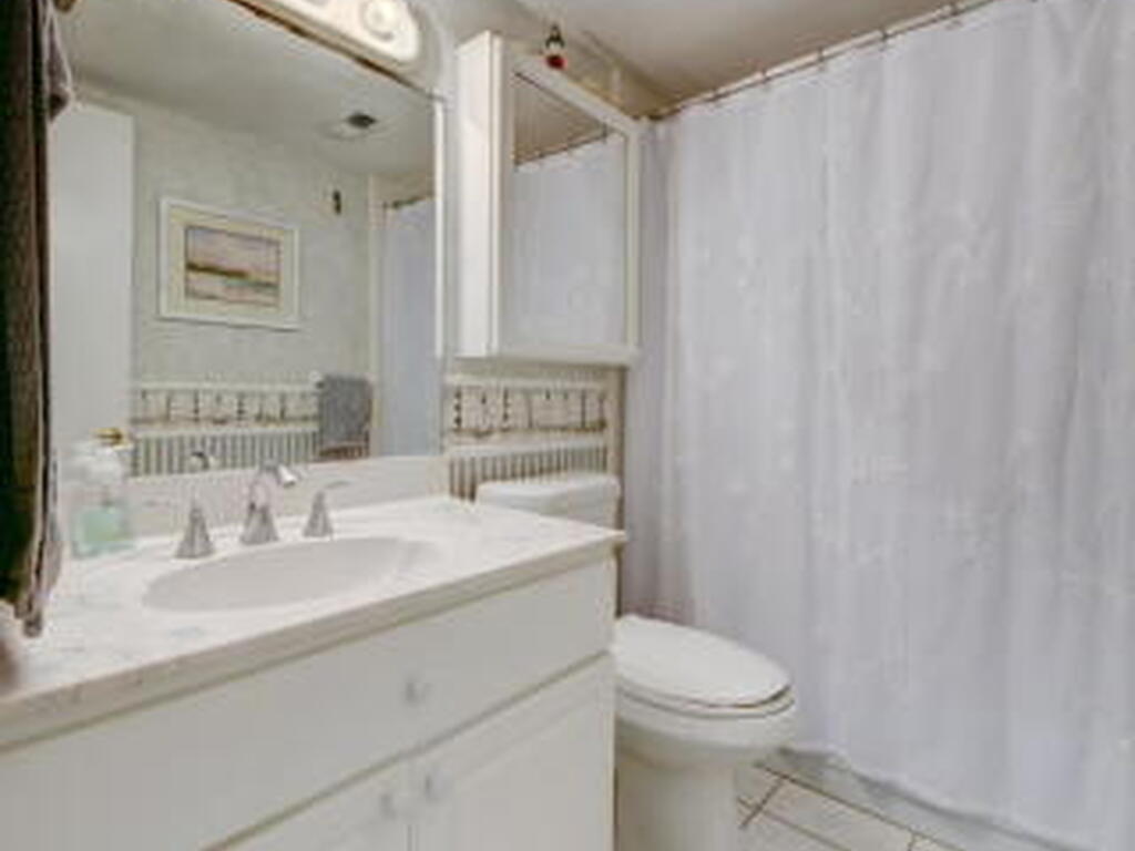 555 Fillmore Avenue, Cape Canaveral, FL 32920