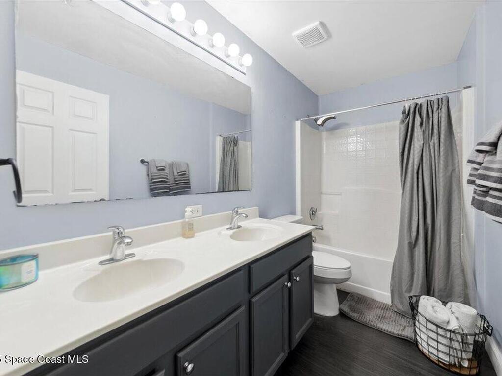 6735 Grissom Parkway, Cocoa, FL 32927