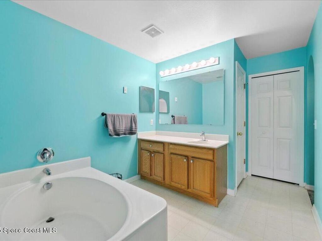 6735 Grissom Parkway, Cocoa, FL 32927