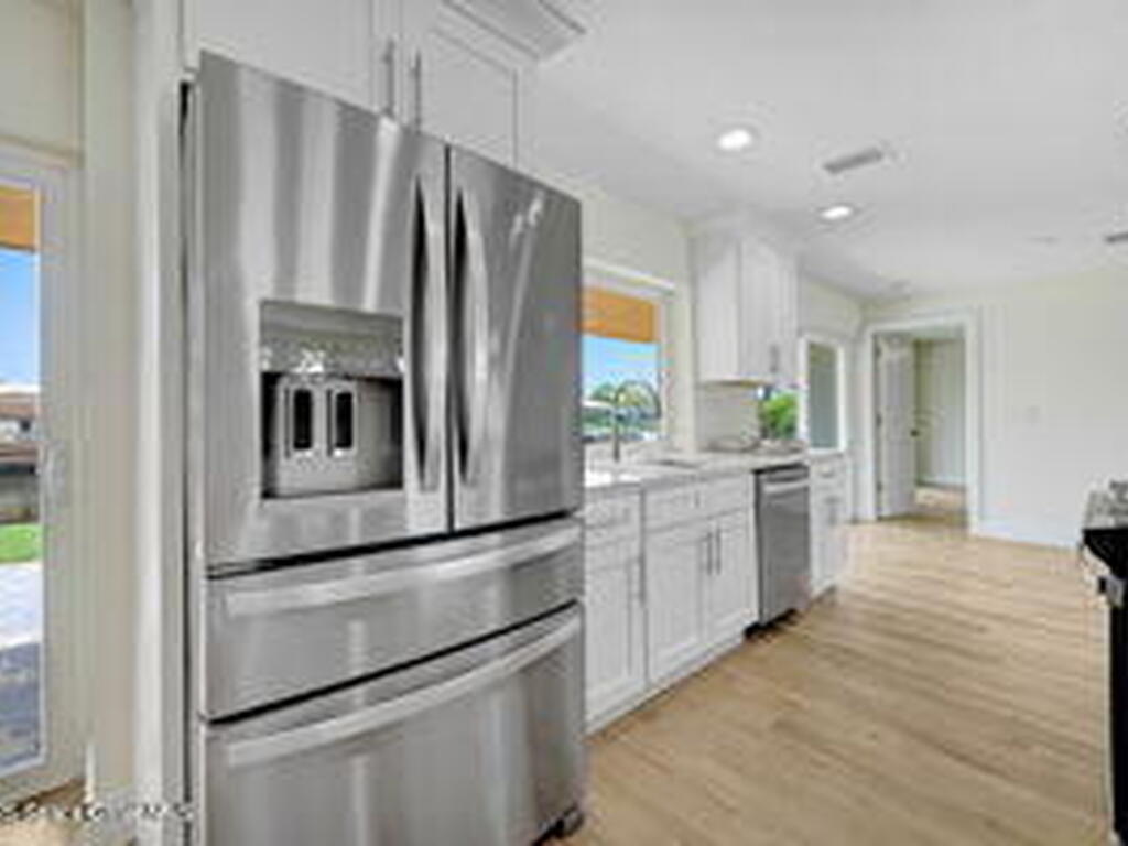 57 Riverview Lane, Cocoa Beach, FL 32931