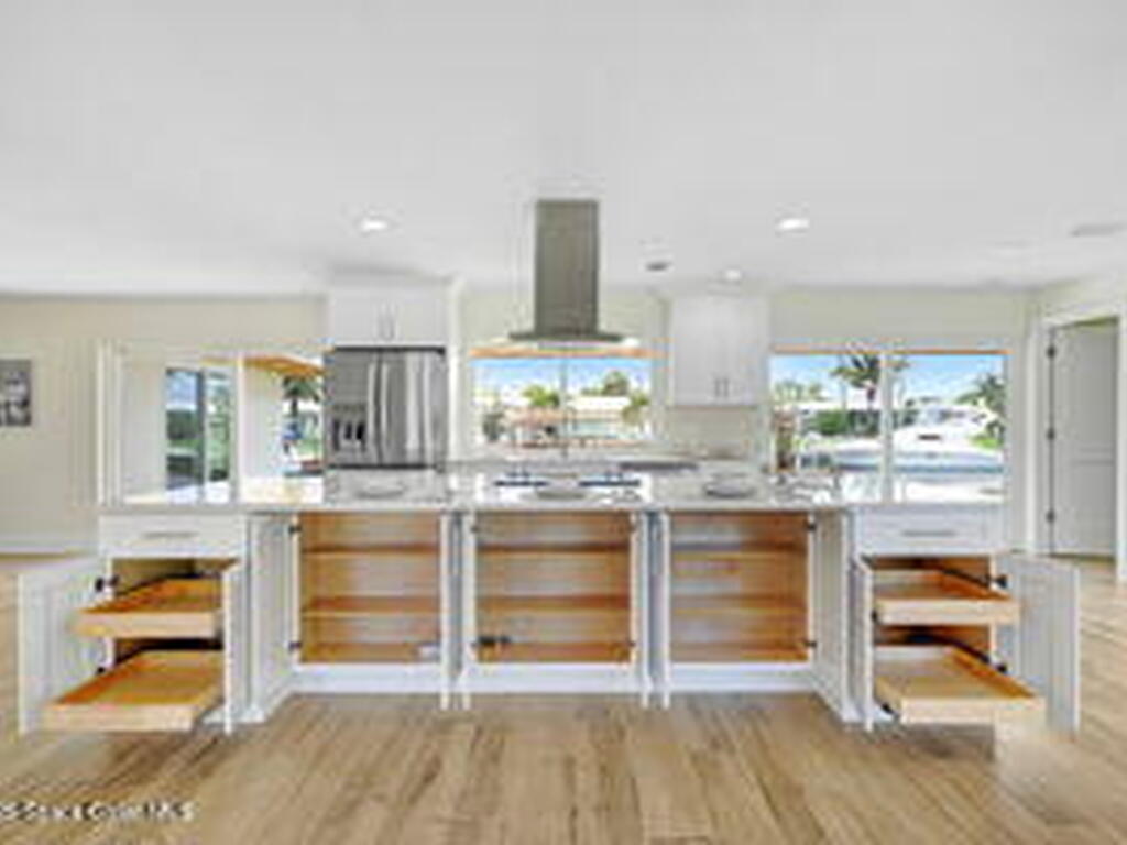 57 Riverview Lane, Cocoa Beach, FL 32931