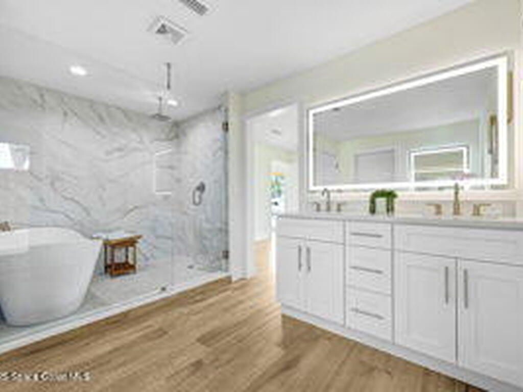 57 Riverview Lane, Cocoa Beach, FL 32931