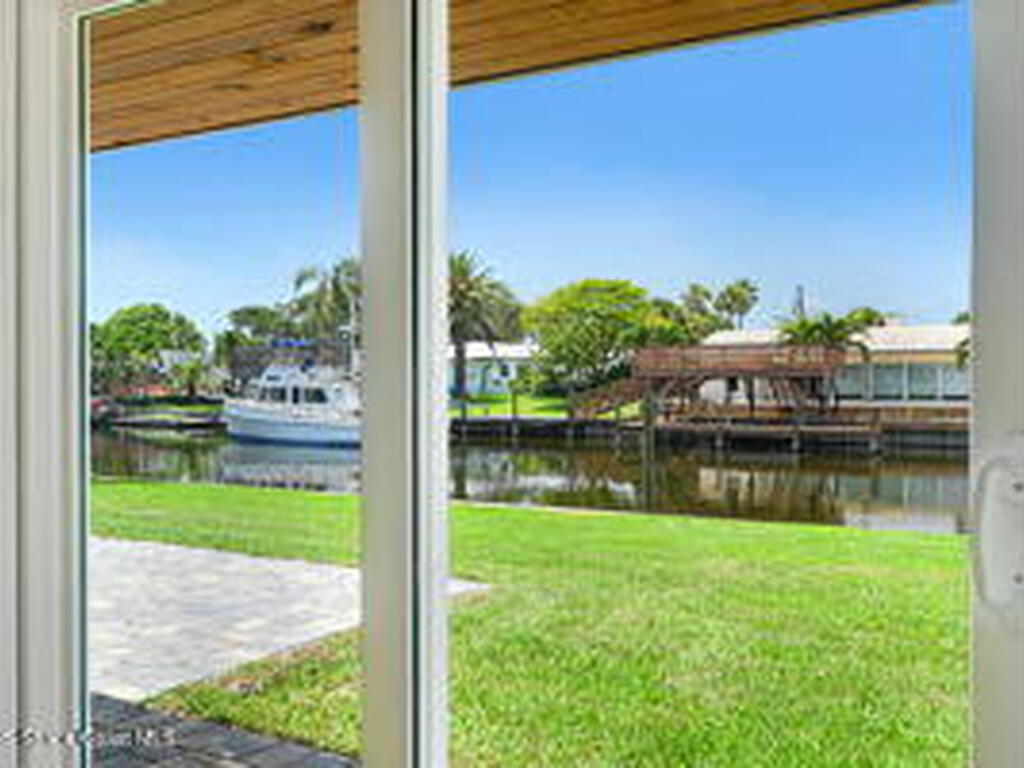 57 Riverview Lane, Cocoa Beach, FL 32931