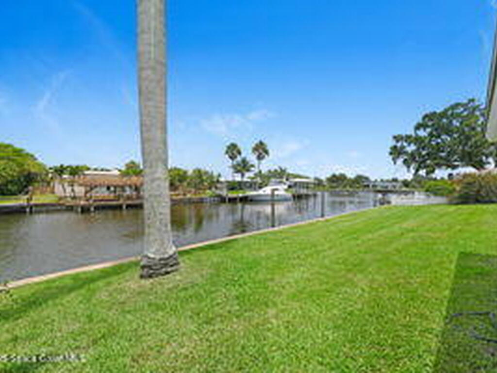 57 Riverview Lane, Cocoa Beach, FL 32931