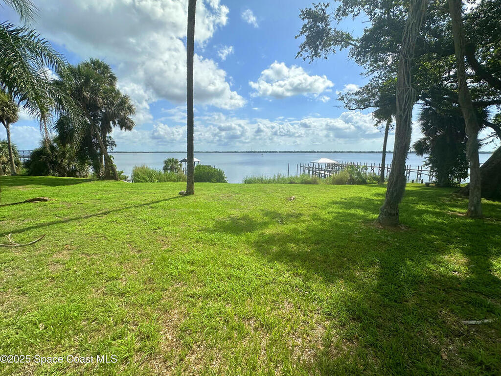 1525 Indian River Drive, Cocoa, FL 32922