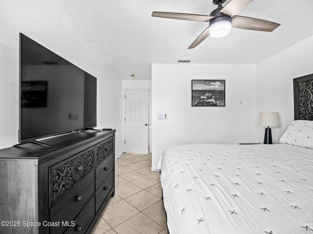 650 Island Club Court, Indialantic, FL 32903