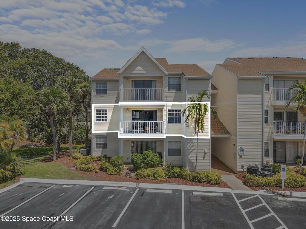 650 Island Club Court, Indialantic, FL 32903