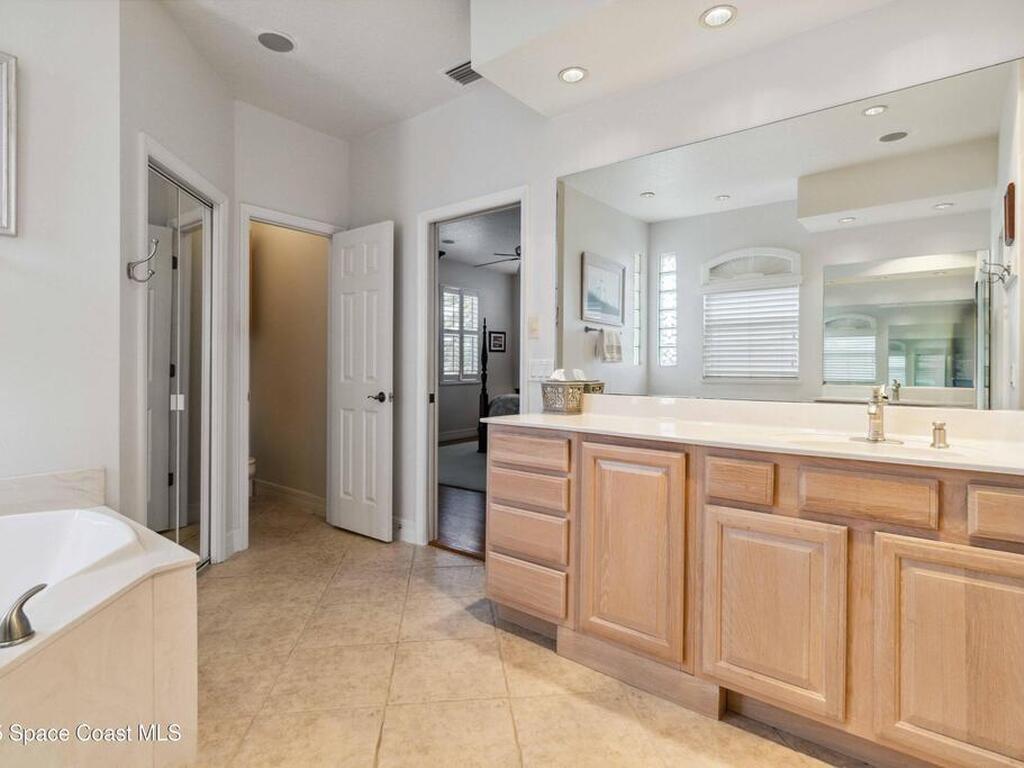 618 Manatee Bay Drive, Cape Canaveral, FL 32920