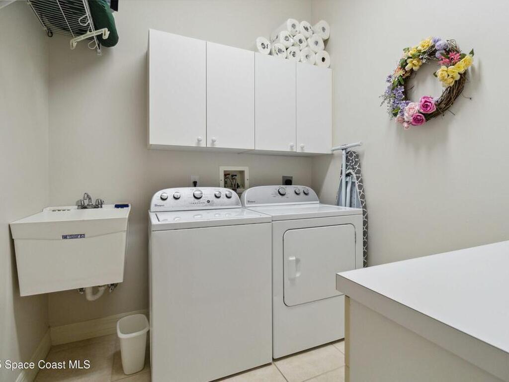 618 Manatee Bay Drive, Cape Canaveral, FL 32920