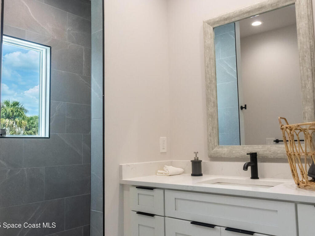 2148 Country Club Road, Melbourne, FL 32901