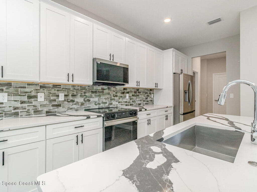 14362 San Domingo Boulevard, Port Charlotte, FL 33981