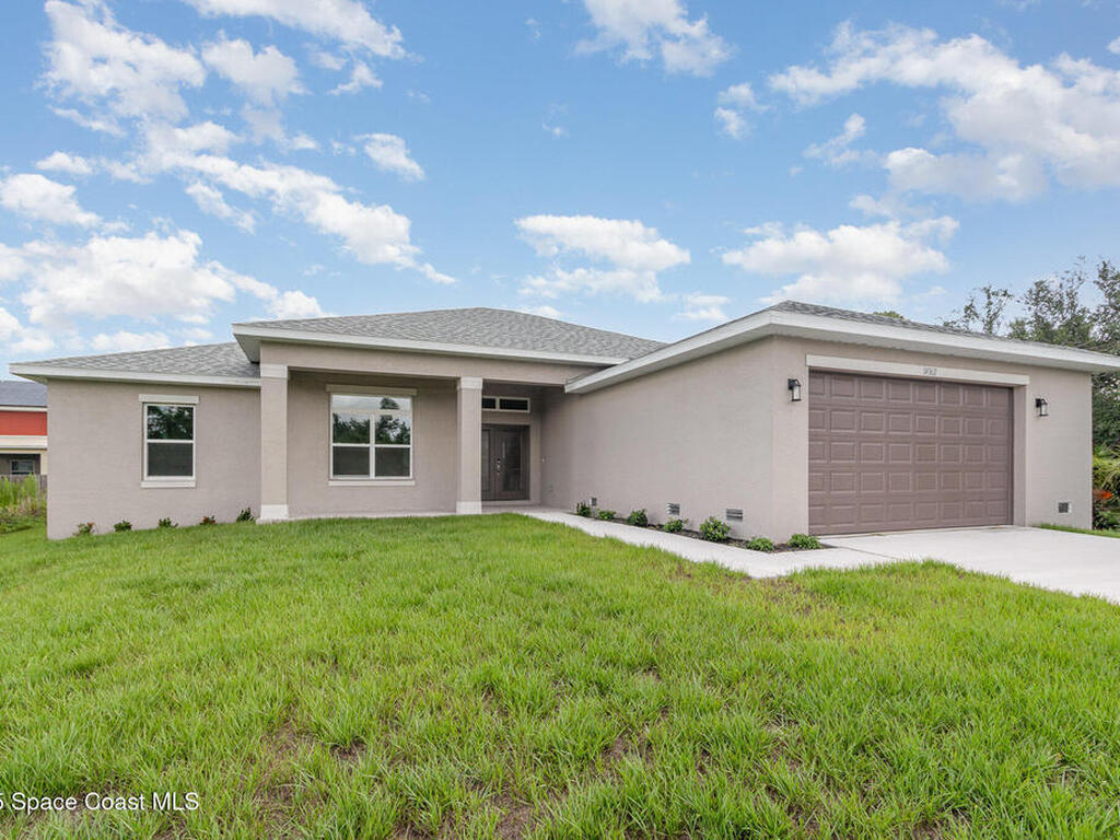 14362 San Domingo Boulevard, Port Charlotte, FL 33981