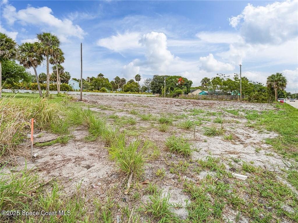 445 Old Dixie Highway, Vero Beach, FL 32962