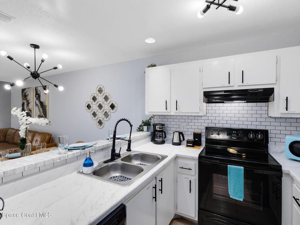 3165 South Street, Titusville, FL 32780