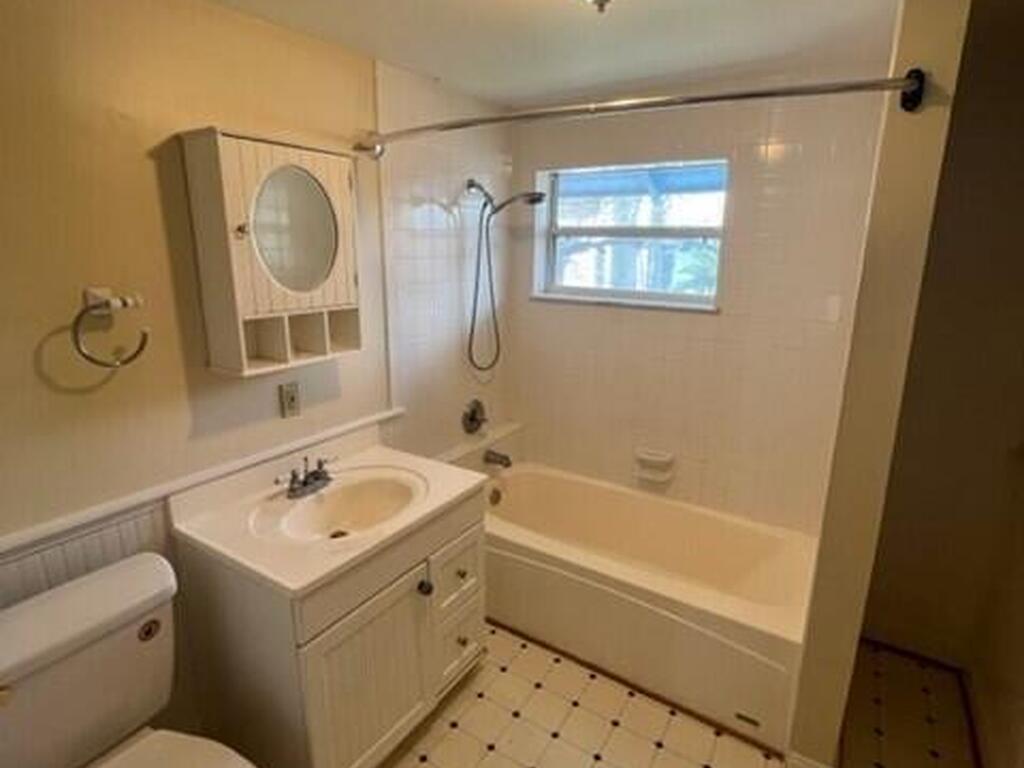 10 Olive Street, Cocoa, FL 32922