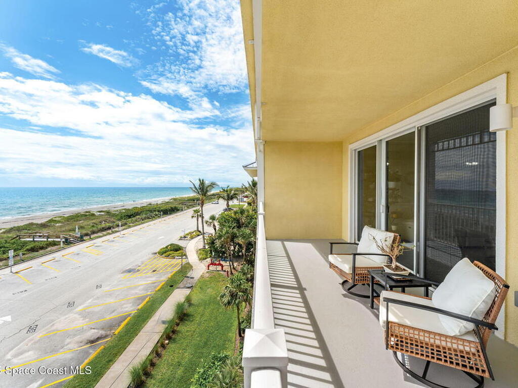 505 S Miramar Avenue, Indialantic, FL 32903