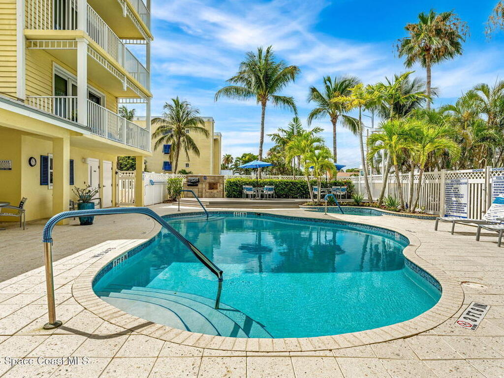 505 S Miramar Avenue, Indialantic, FL 32903