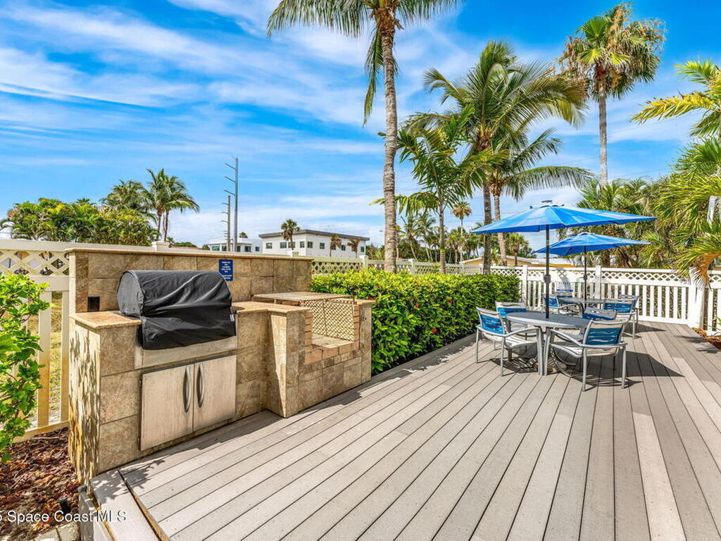 505 S Miramar Avenue, Indialantic, FL 32903