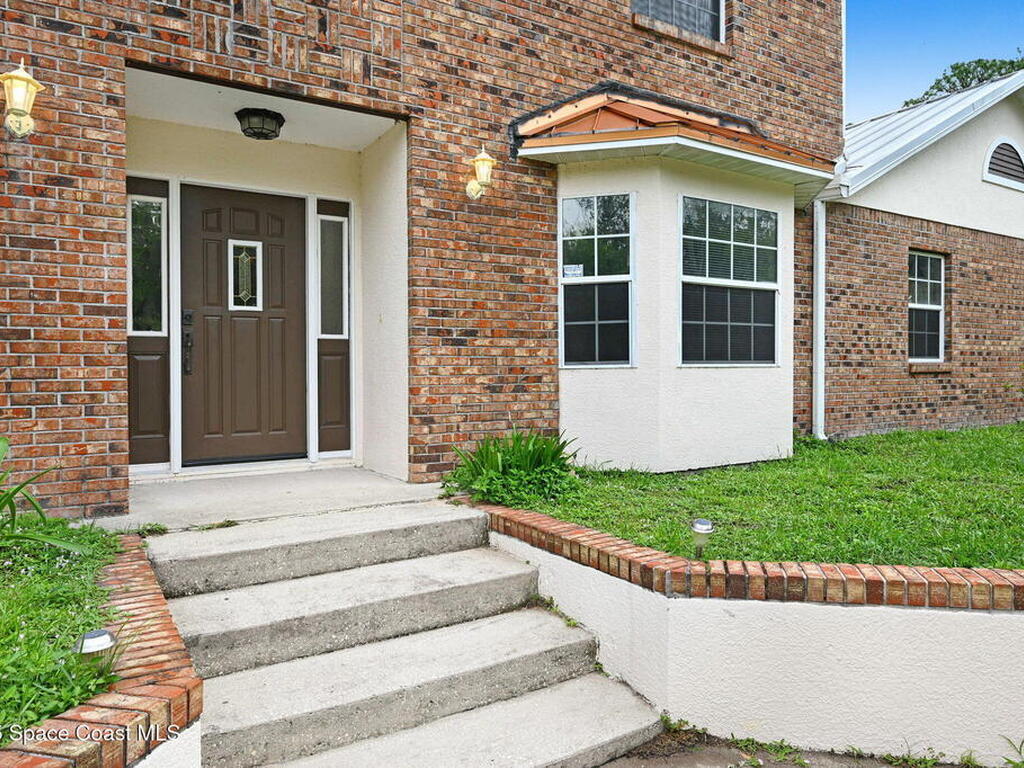 2575 Cox Road, Cocoa, FL 32926