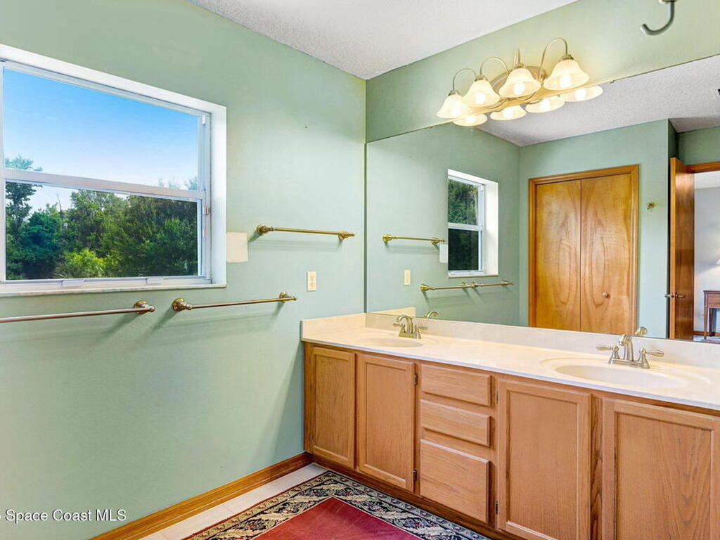 2575 Cox Road, Cocoa, FL 32926