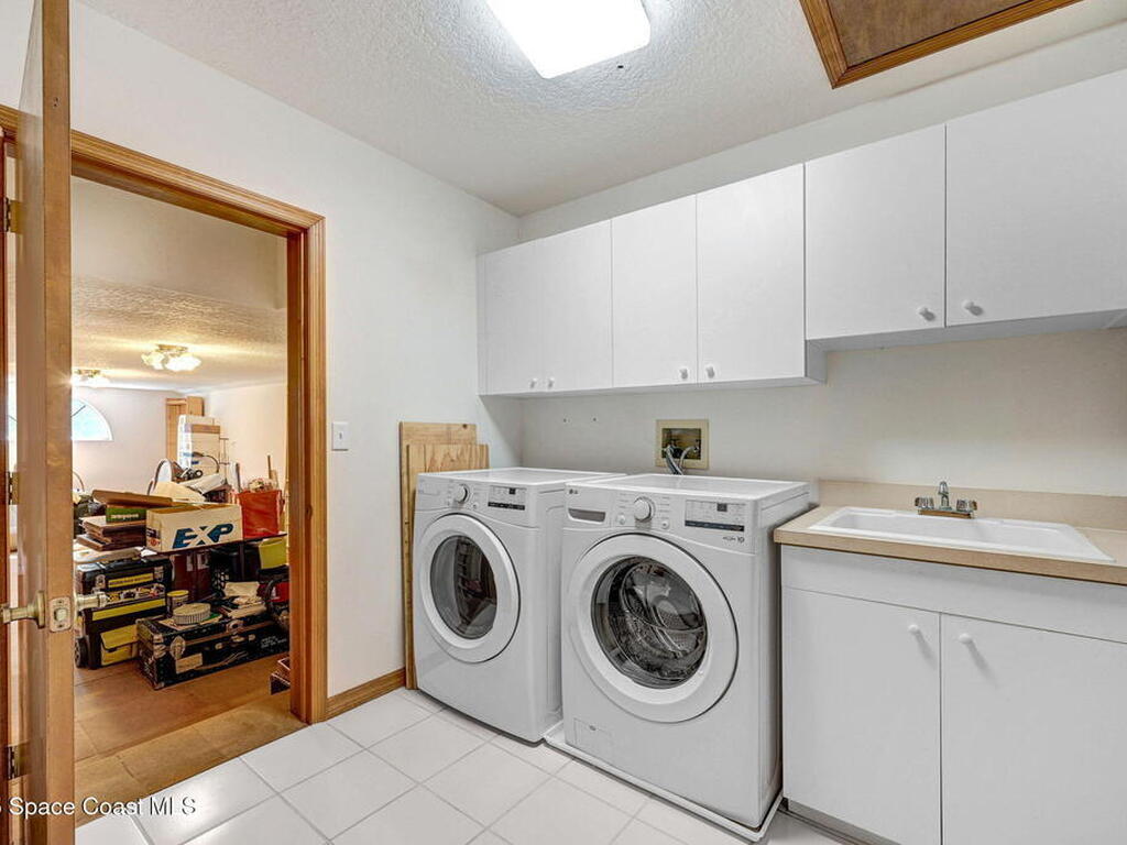 2575 Cox Road, Cocoa, FL 32926