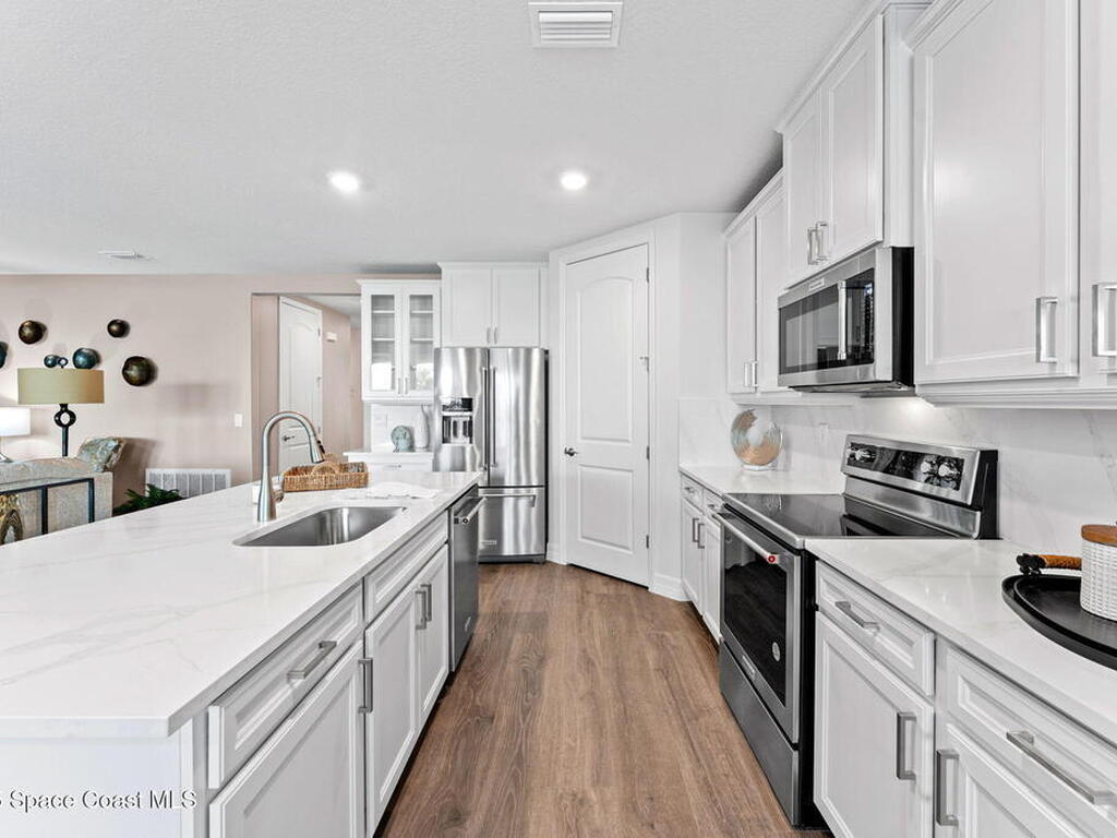 215 First Light Circle, Cocoa, FL 32922