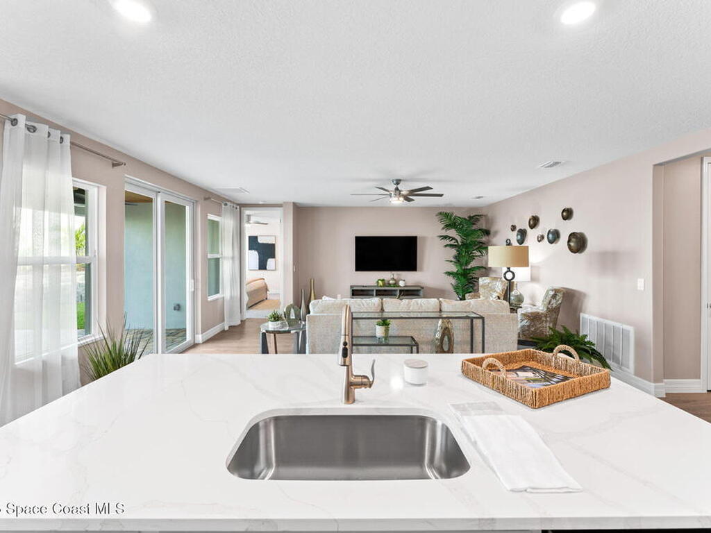 215 First Light Circle, Cocoa, FL 32922