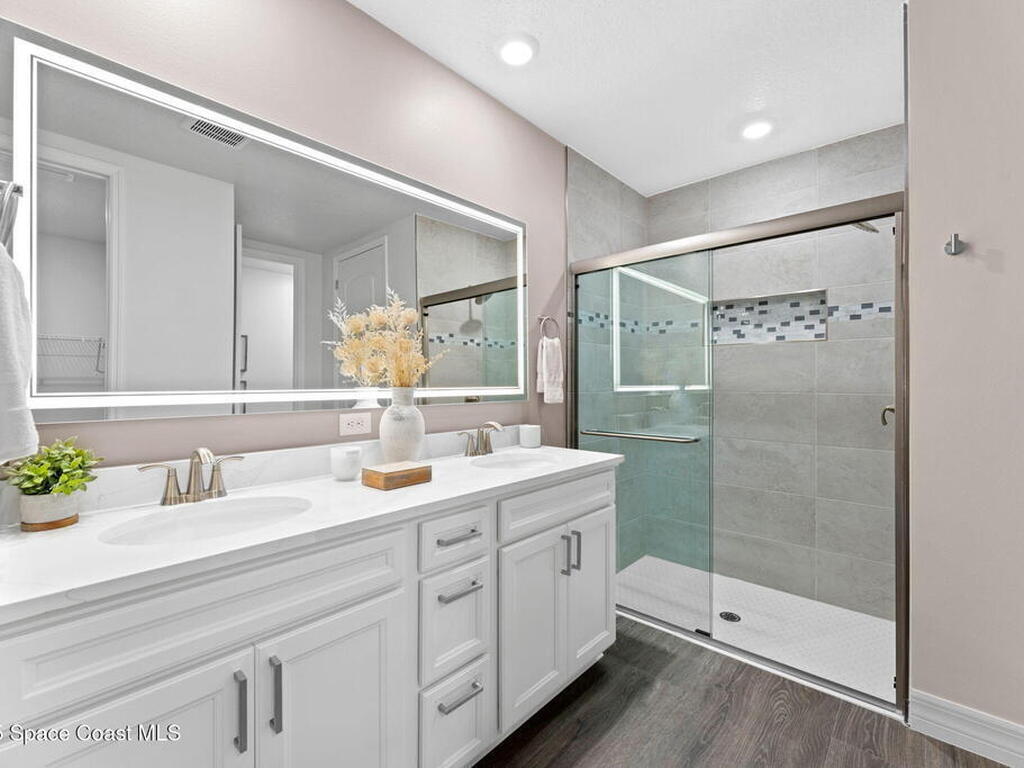 215 First Light Circle, Cocoa, FL 32922