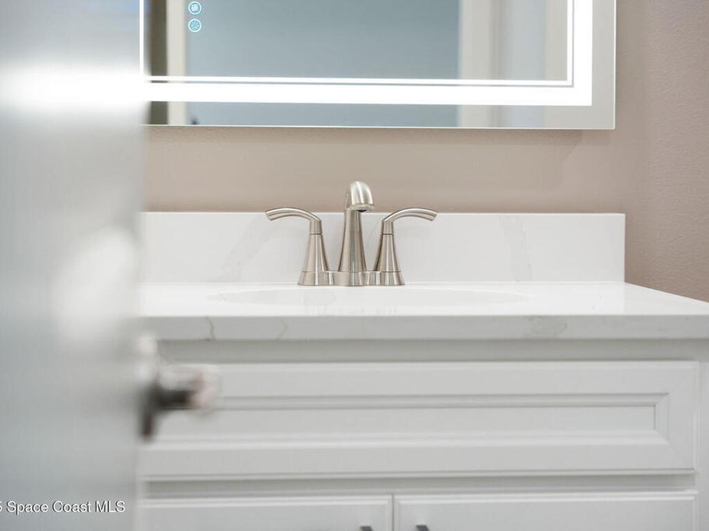 215 First Light Circle, Cocoa, FL 32922