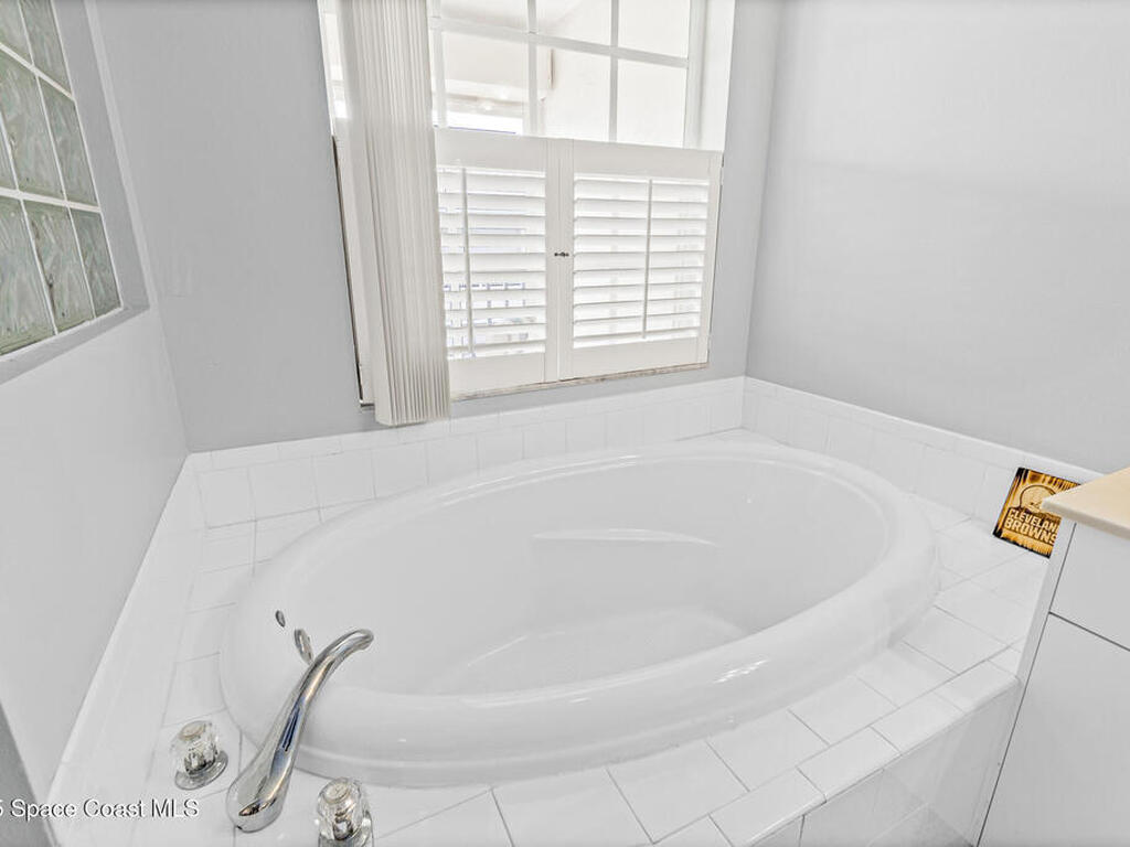 5201 Ocean Beach Boulevard, Cocoa Beach, FL 32931