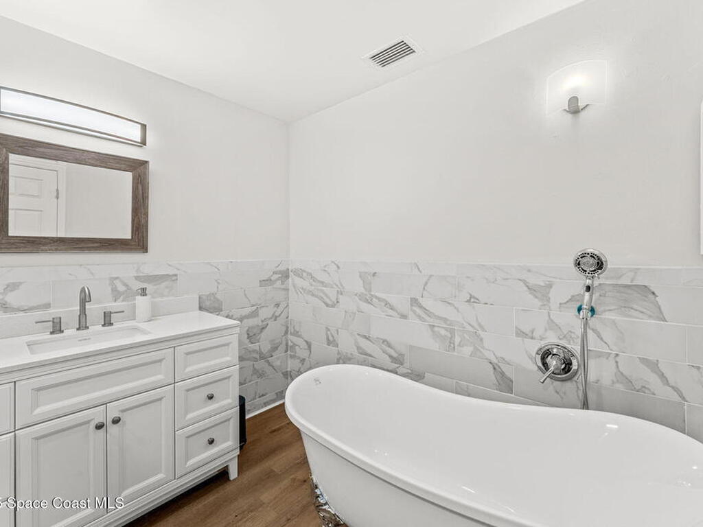 3037 S Highway A1a, Melbourne Beach, FL 32951