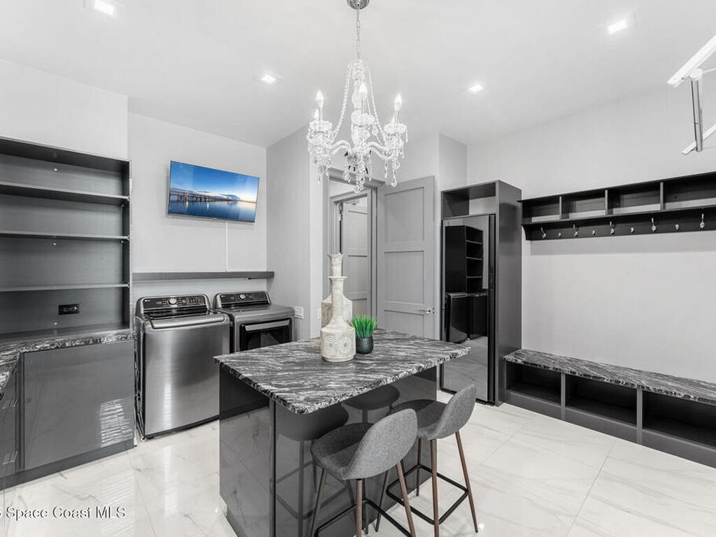 3768 Lake Adelaide Place, Rockledge, FL 32955