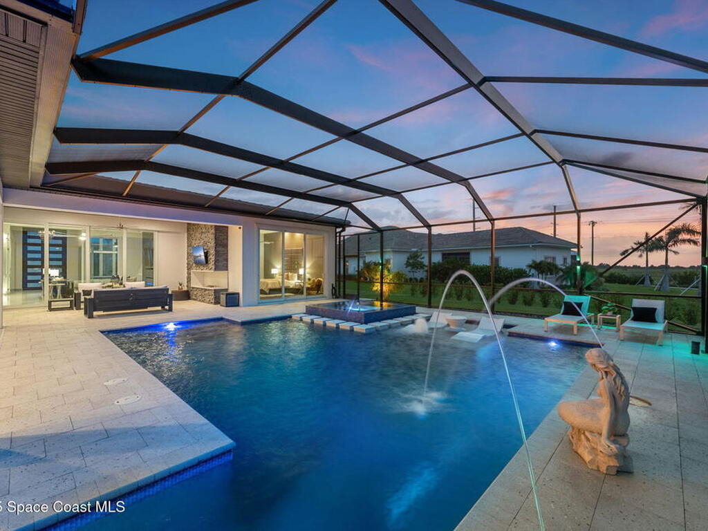 3768 Lake Adelaide Place, Rockledge, FL 32955