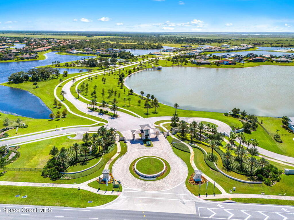 3768 Lake Adelaide Place, Rockledge, FL 32955