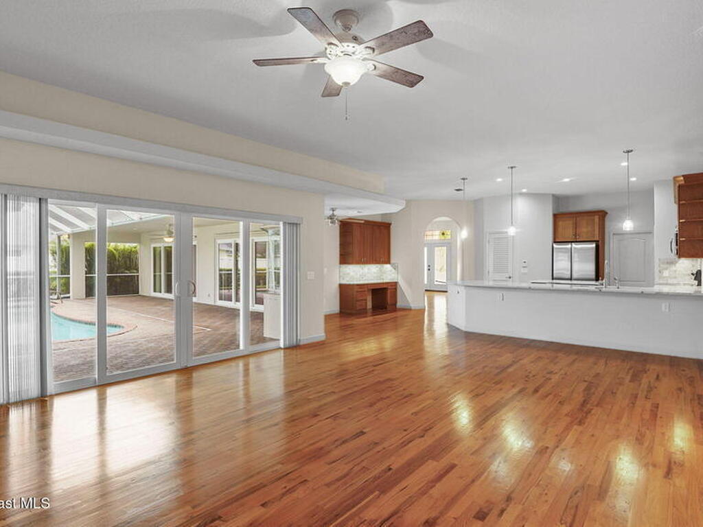 5077 Templeton Place, Suntree, FL 32955