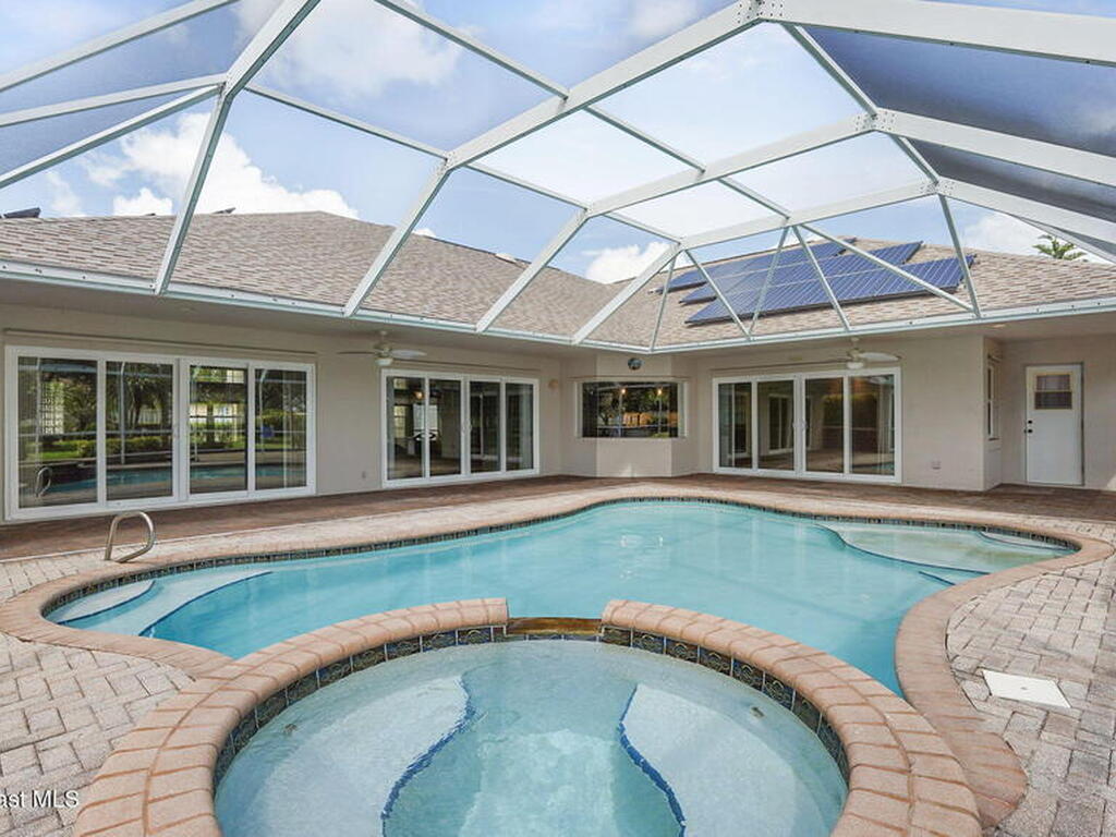5077 Templeton Place, Suntree, FL 32955