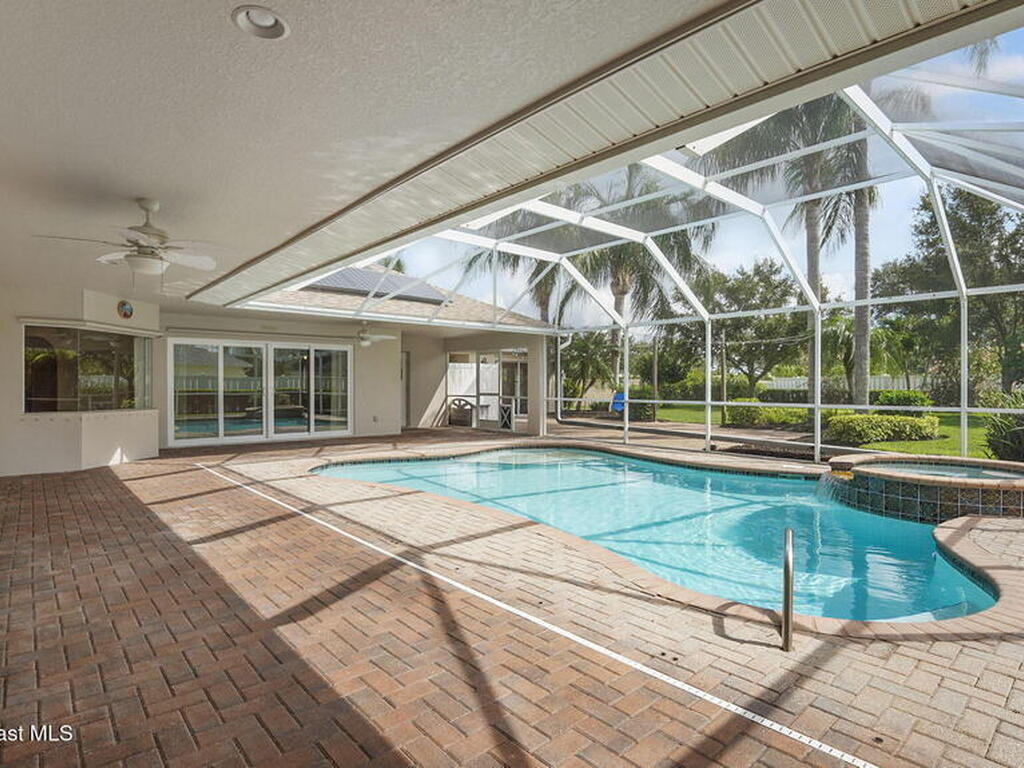 5077 Templeton Place, Suntree, FL 32955