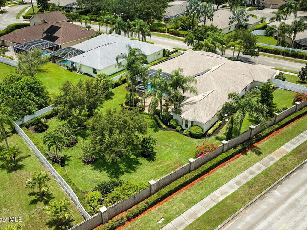 5077 Templeton Place, Suntree, FL 32955