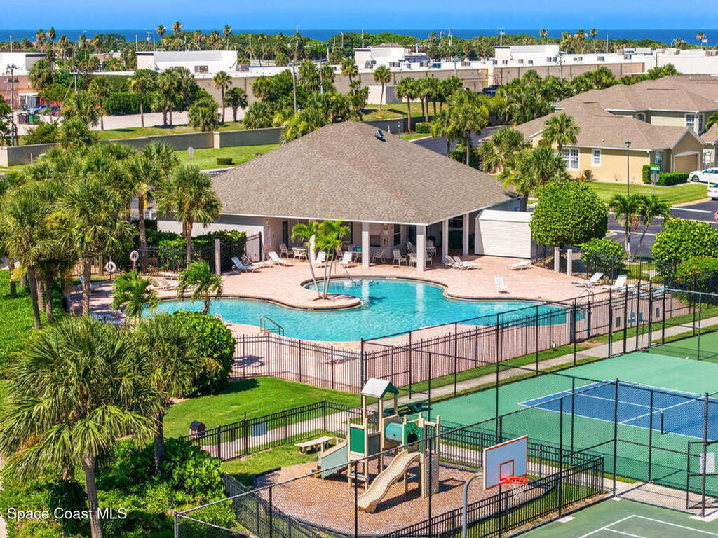 3498 Cutty Sark Way, Indialantic, FL 32903