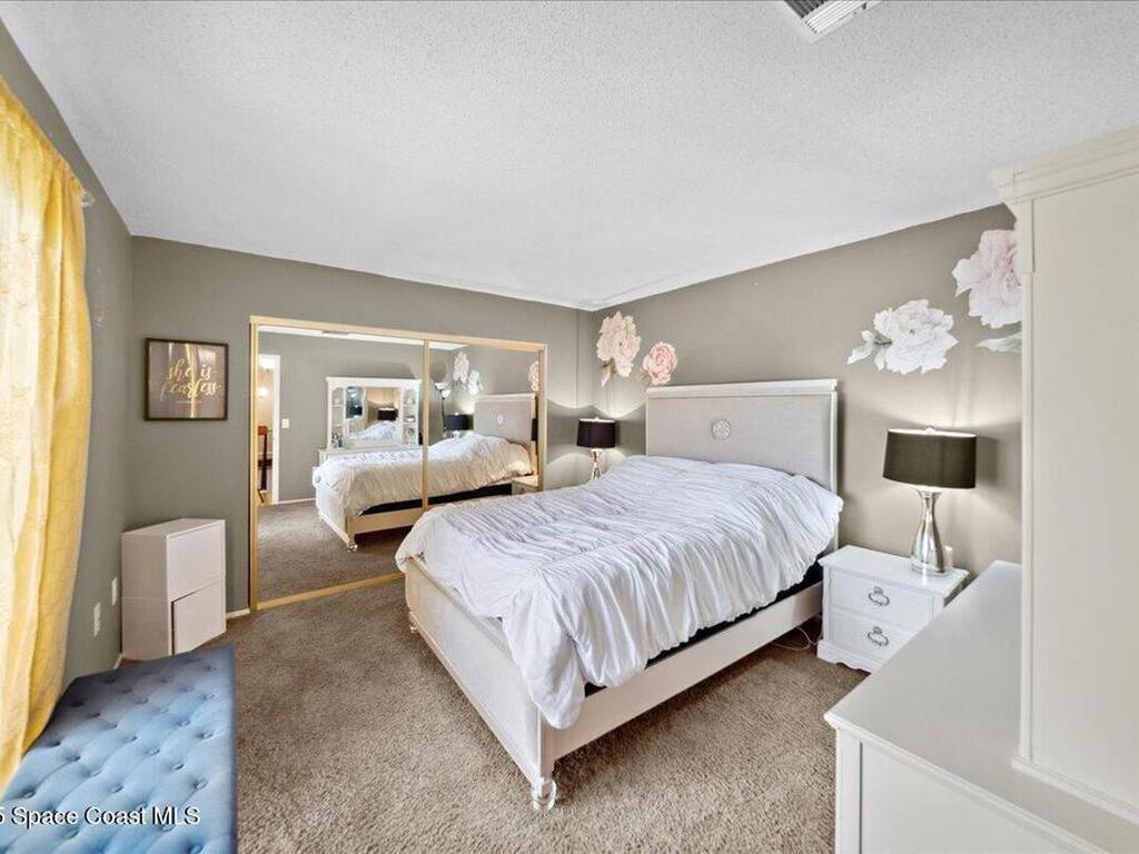 1020 Abada Court, Palm Bay, FL 32905