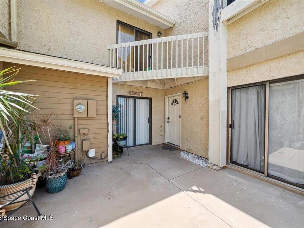 1020 Abada Court, Palm Bay, FL 32905