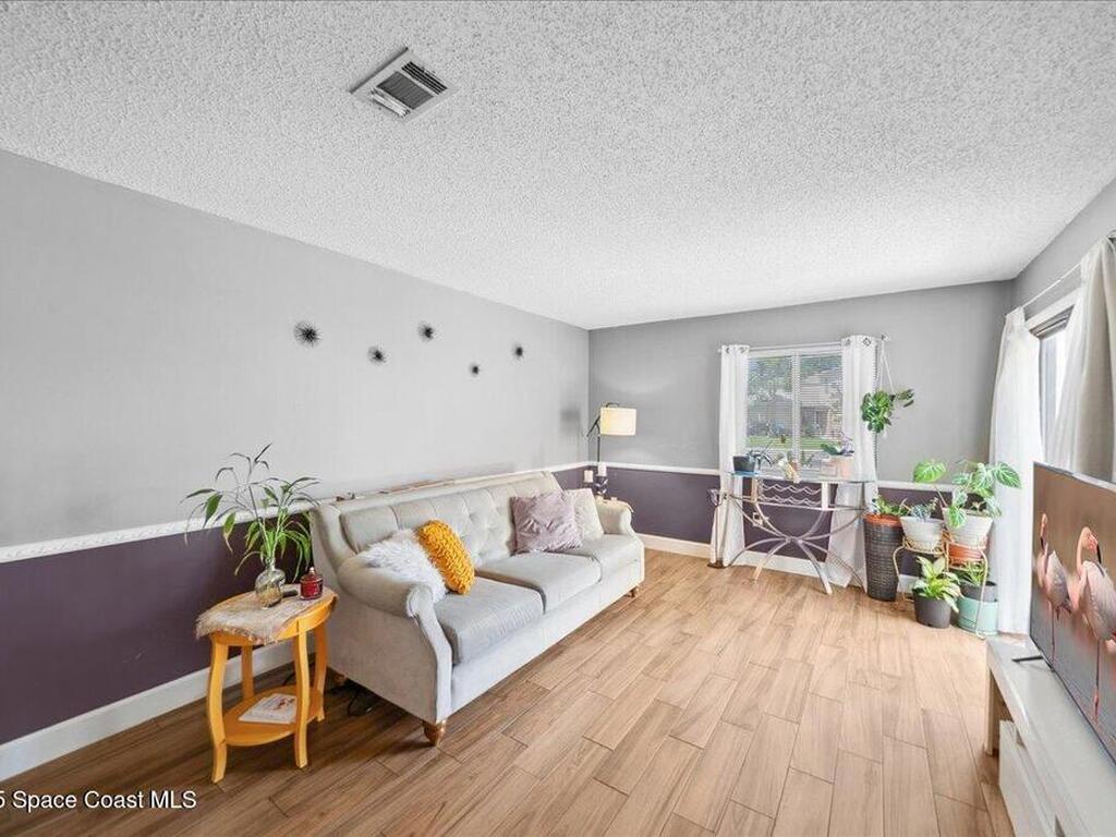 1020 Abada Court, Palm Bay, FL 32905