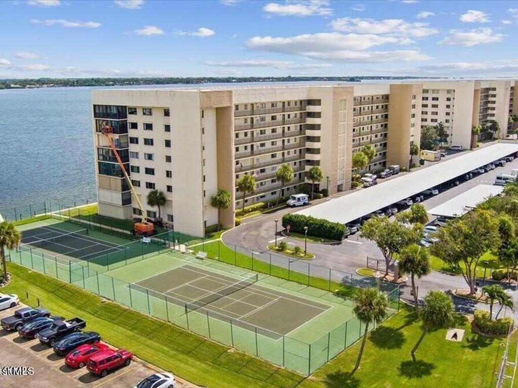 200 S Sykes Creek Parkway, Merritt Island, FL 32952