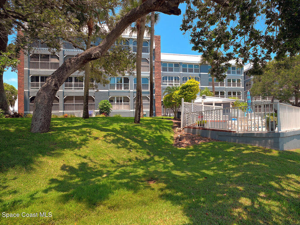 905 N Harbor City Boulevard, Melbourne, FL 32935