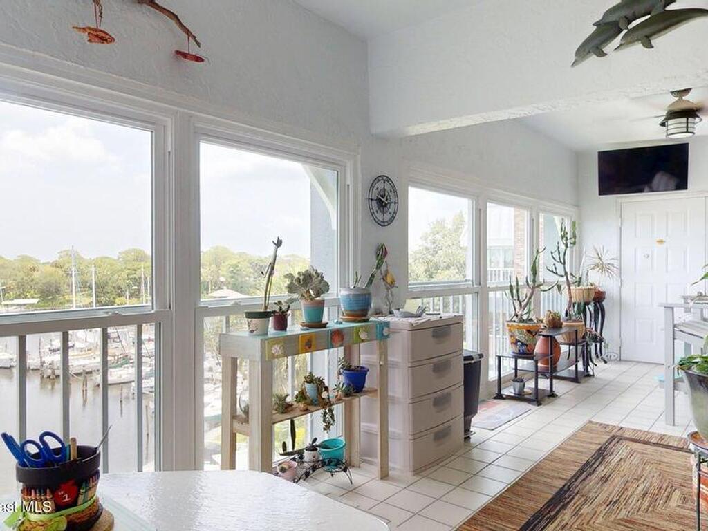 905 N Harbor City Boulevard, Melbourne, FL 32935